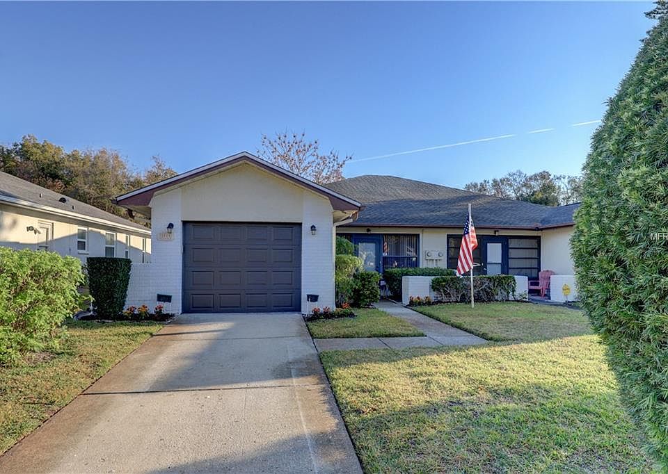 1st image of 3474 Maclaren Dr