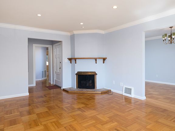 4th image of 90 Gaviota Way