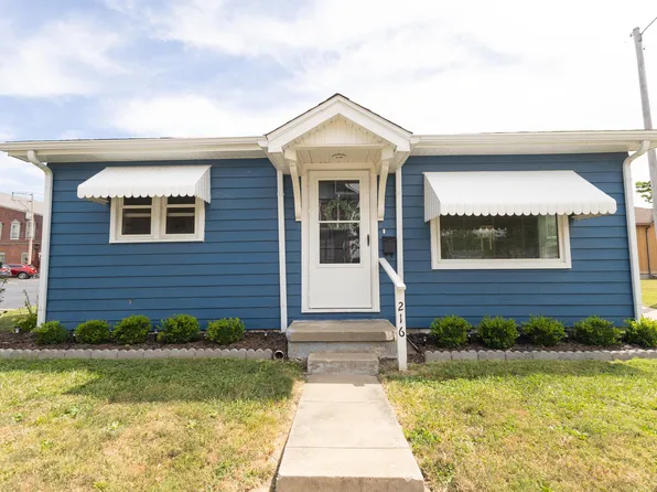 216 S 5th St, Moberly, MO 65270
