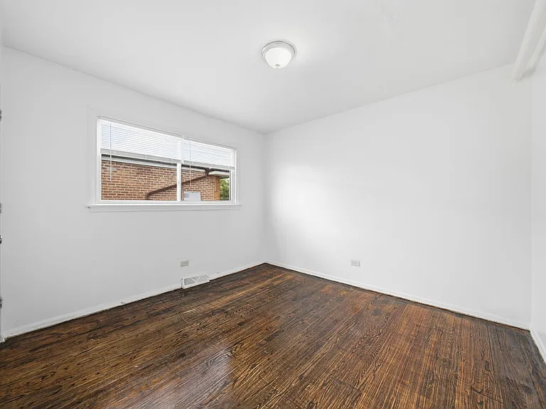 16048 Halsted St #2 — Photo 10