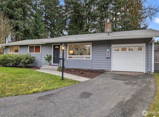 9218 NE 184th Pl, Bothell, WA 98011