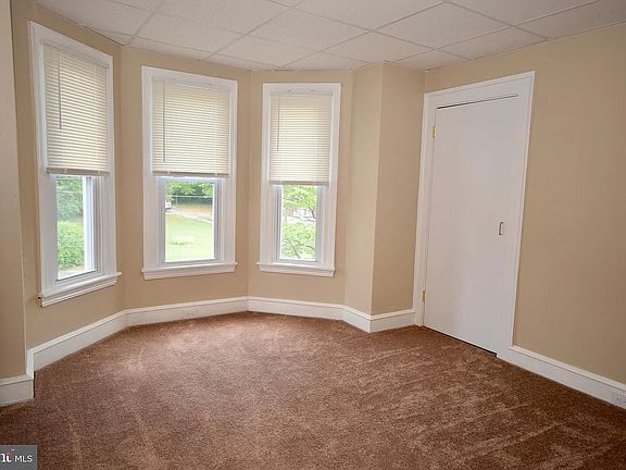 3rd image of 112 S Scott Ave #3