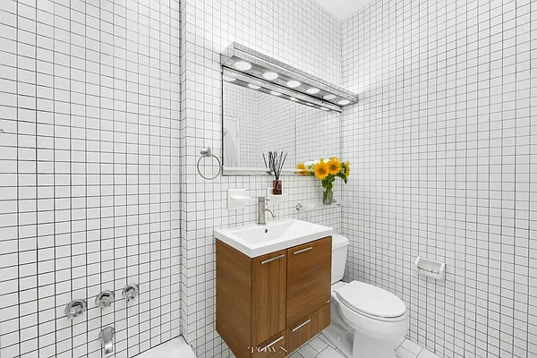 Sold by Town Residential | media 4