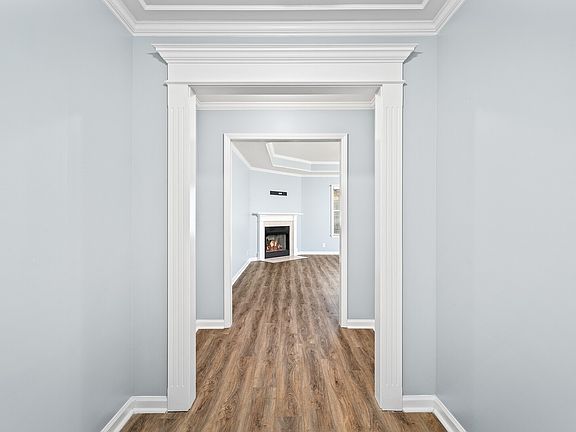 5th image of 1802 Keeneland Ct