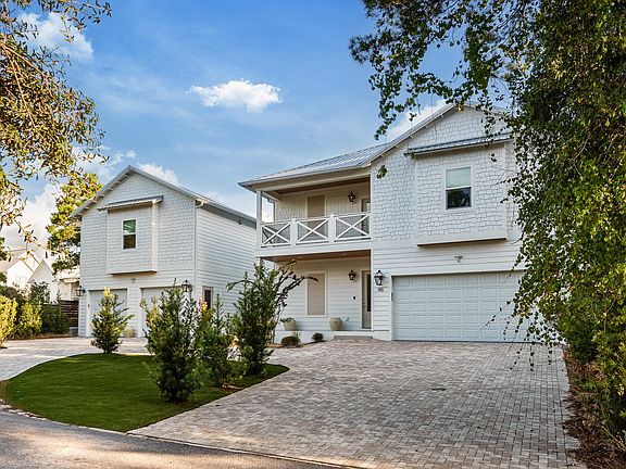 2nd image of 90 Oak Hill Ln