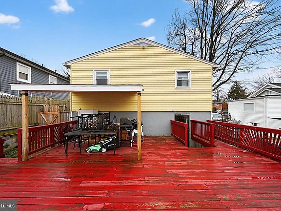 3rd image of 6114 Osborn Rd