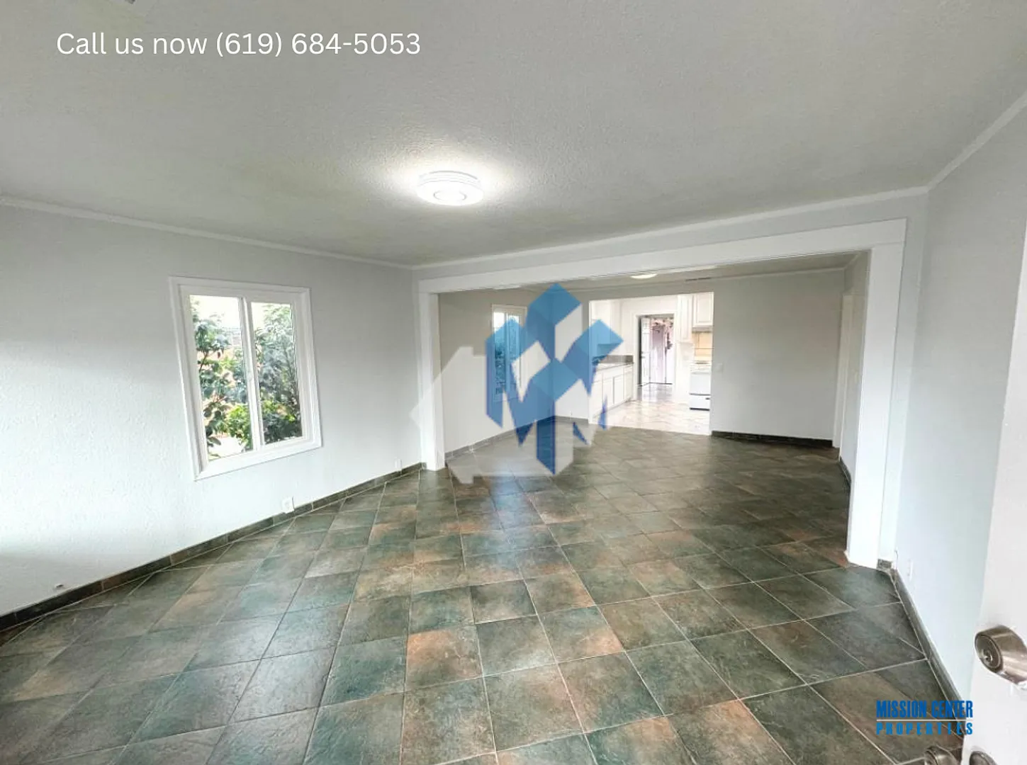 5256-5260 Groveland Drive — Photo 3