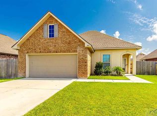 392 Pond Dr, Thibodaux, LA 70301