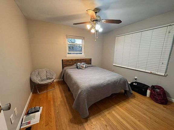 3rd image of 5229 Loblolly Ln