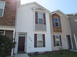 304 Glenhaven Ln, Jacksonville, NC 28546