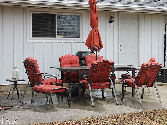 5th image of 1220 Dogwood Ln