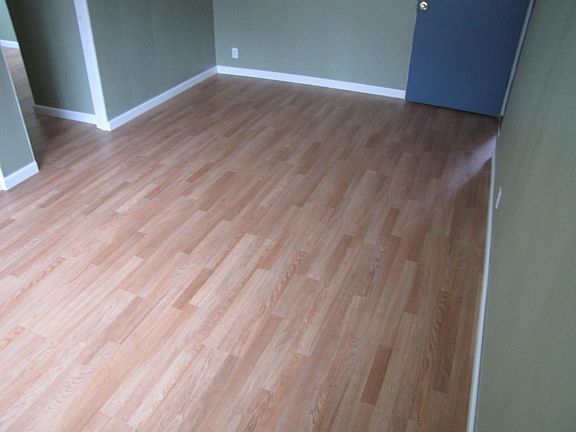 2nd image of 610 23rd St APT 18