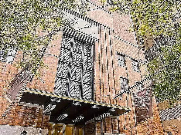 20 West Street 22L image 26 of 27