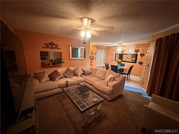 2nd image of 2701 NE 10th St APT 703