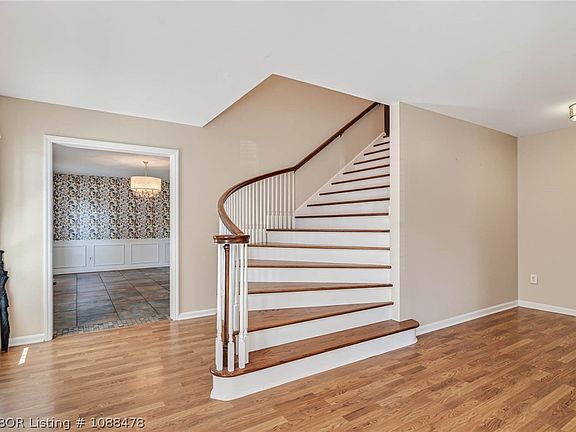 4th image of 3205 S 28th St