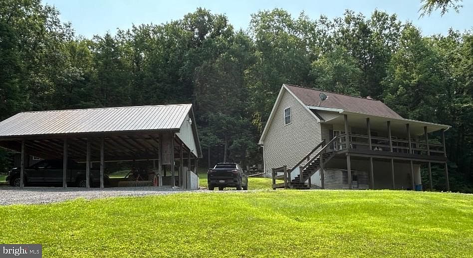2nd image of 418 Dimmsville Rd