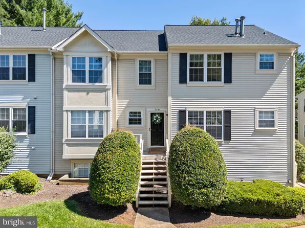 743 Cedar Crest Dr #C, Warrenton, VA 20186