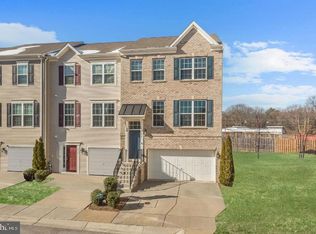 230 Truck Farm Dr, Glen Burnie, MD 21061