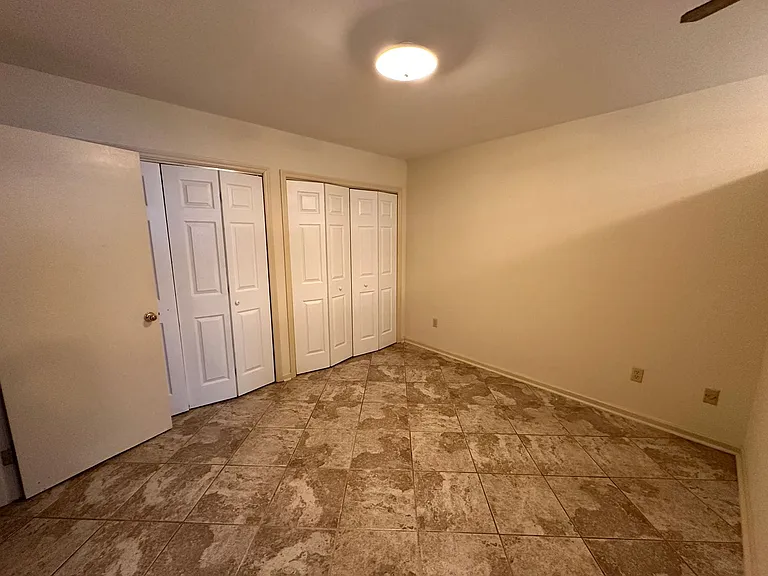 101 Lullwater Drive — Photo 6