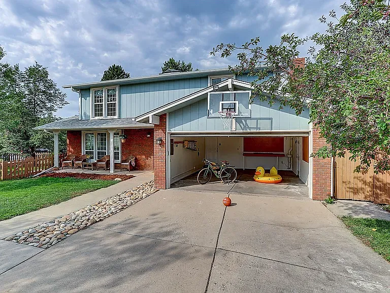 1531 Ithaca Ct