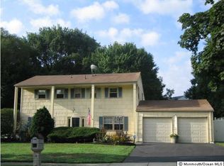 19 Poet Dr, Matawan, NJ 07747