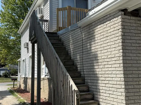 70190 N Main St APT 3, Richmond, MI 48062