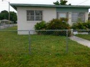 1900 NW 68th St, Miami, FL 33147