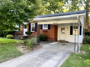 34 Washington Pl, Edwardsville, IL 62025