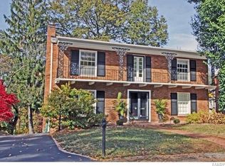 21 Algonquin Wood Pl, Saint Louis, MO