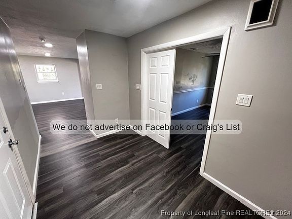 2nd image of 6212 Maude St
