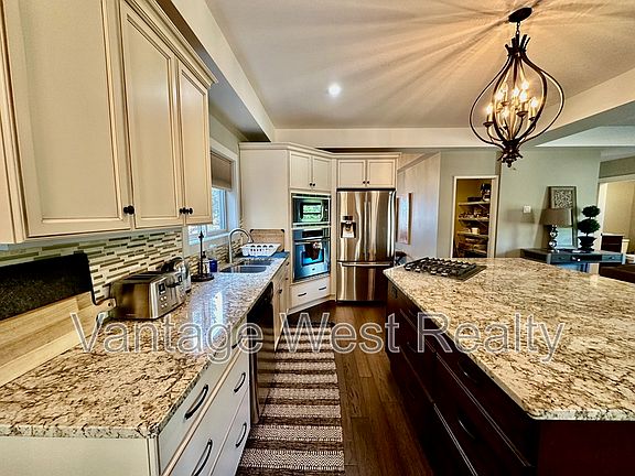 4th image of 1 Royal Pine Dr #631