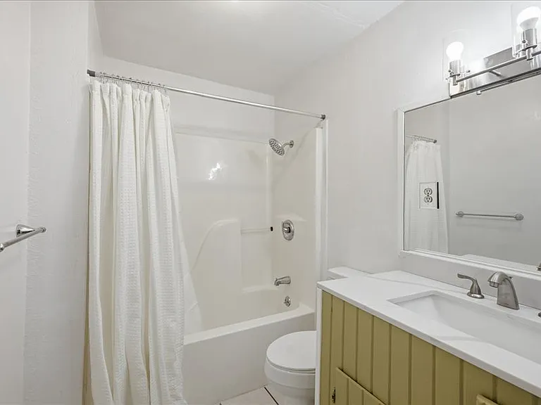 357 Donkey Ln — Photo 6