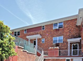 101 Rockland Ave #APARTMENT, Mamaroneck, NY 10543