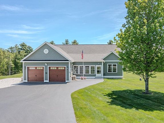 2nd image of 28 Catamount Road