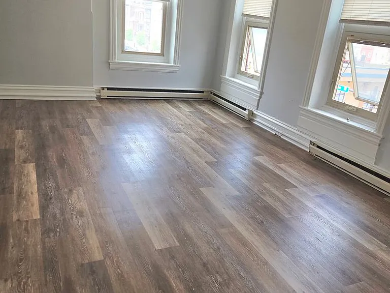 962 Hamilton St — Photo 2