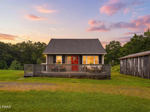171 Mott Rd, Beach Lake, PA 18405