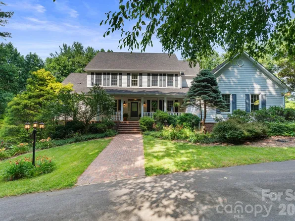 107 Windsong Drive Ext, Fairview, NC 28730