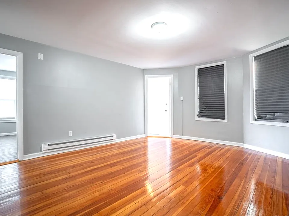 42 Prospect St #3