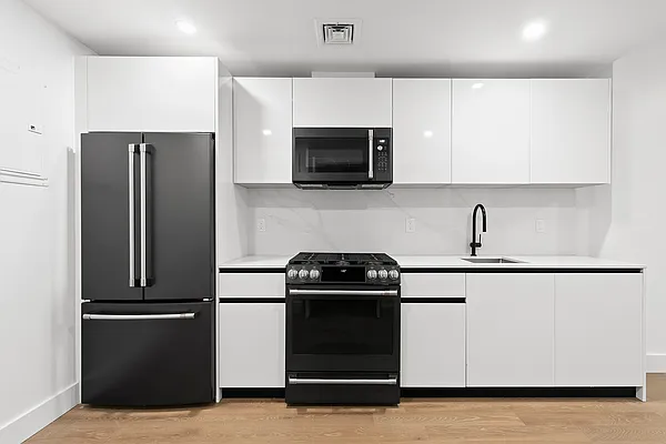 Sold by Compass | media 31