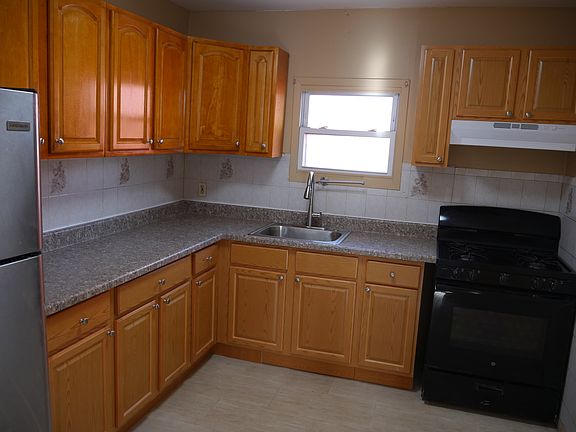 5th image of 97-20 221st St #B