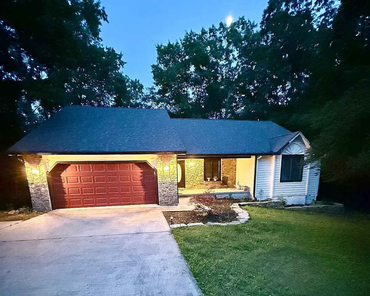 3 bed, 2075 sqft, $2,250 — Photo 3