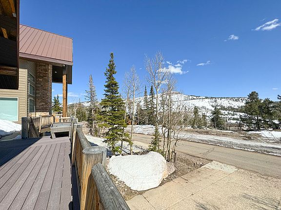 2nd image of 382 W Ridge View St #8 & 9