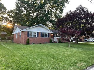 3216 Hemlock Dr, Chesapeake, VA 23321