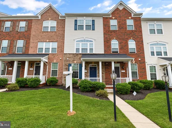 14611 Featherstone Gate Dr, Woodbridge, VA 22191