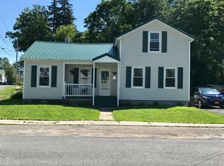 35 Spring St, Adams, NY 13605