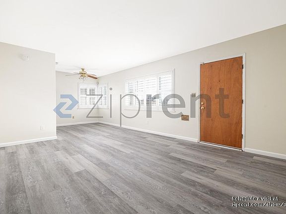 2nd image of 4941 Reynolds St