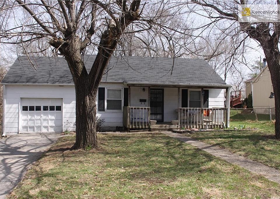 1st image of 2647 S 30th St