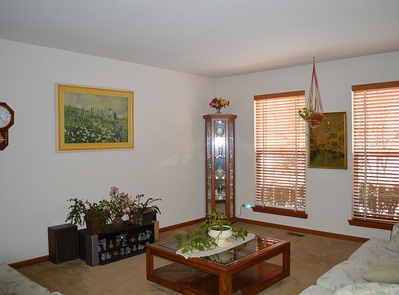 2nd image of 1193 Valewood Dr