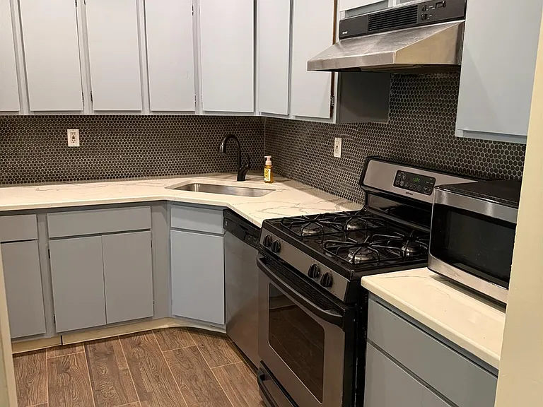 11 Crabapple Ln — Photo 3