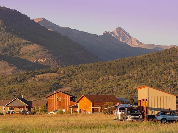 Commuting Distance to Jackson